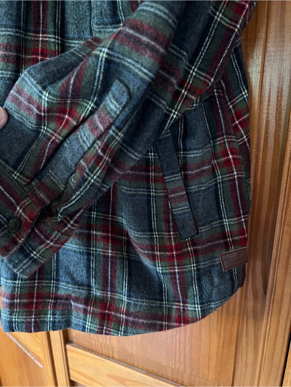 L.L. Bean Women's Plus Hooded Plaid Zip Jacket in Gray Stewart Flannel - Picture 4 of 11